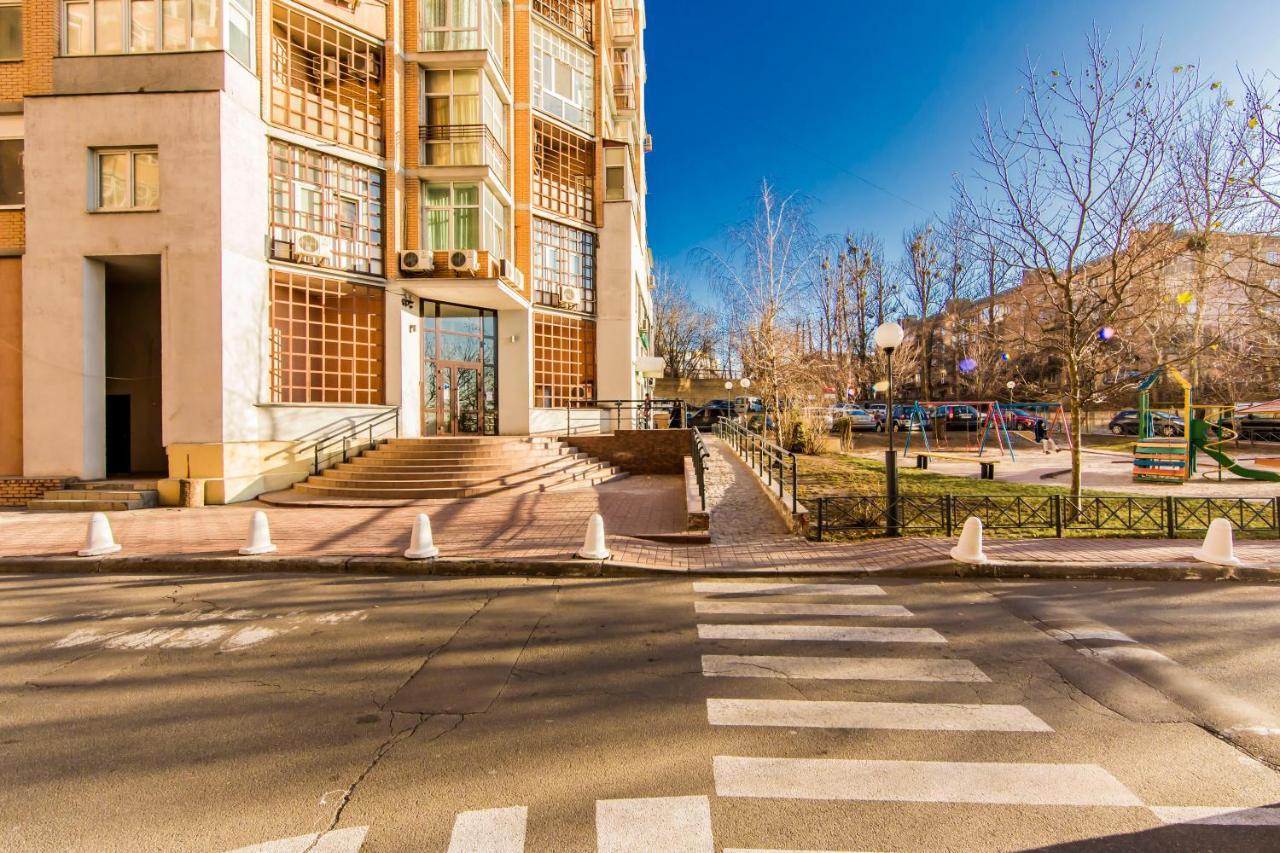 2К Квартира У Новому Будинку На 10 Поверсі, Печерськ Apartment Kiev Exterior foto