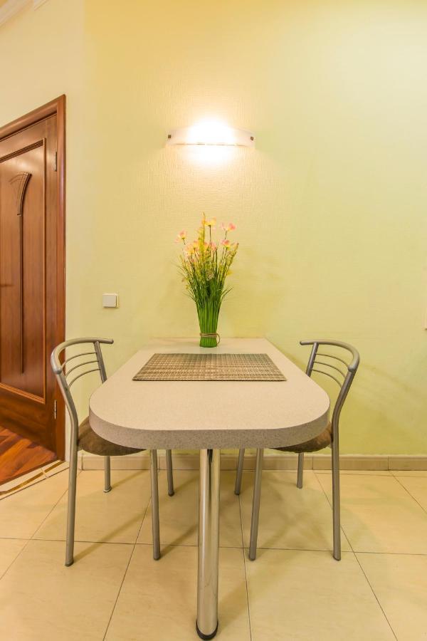 2К Квартира У Новому Будинку На 10 Поверсі, Печерськ Kiev Exterior foto